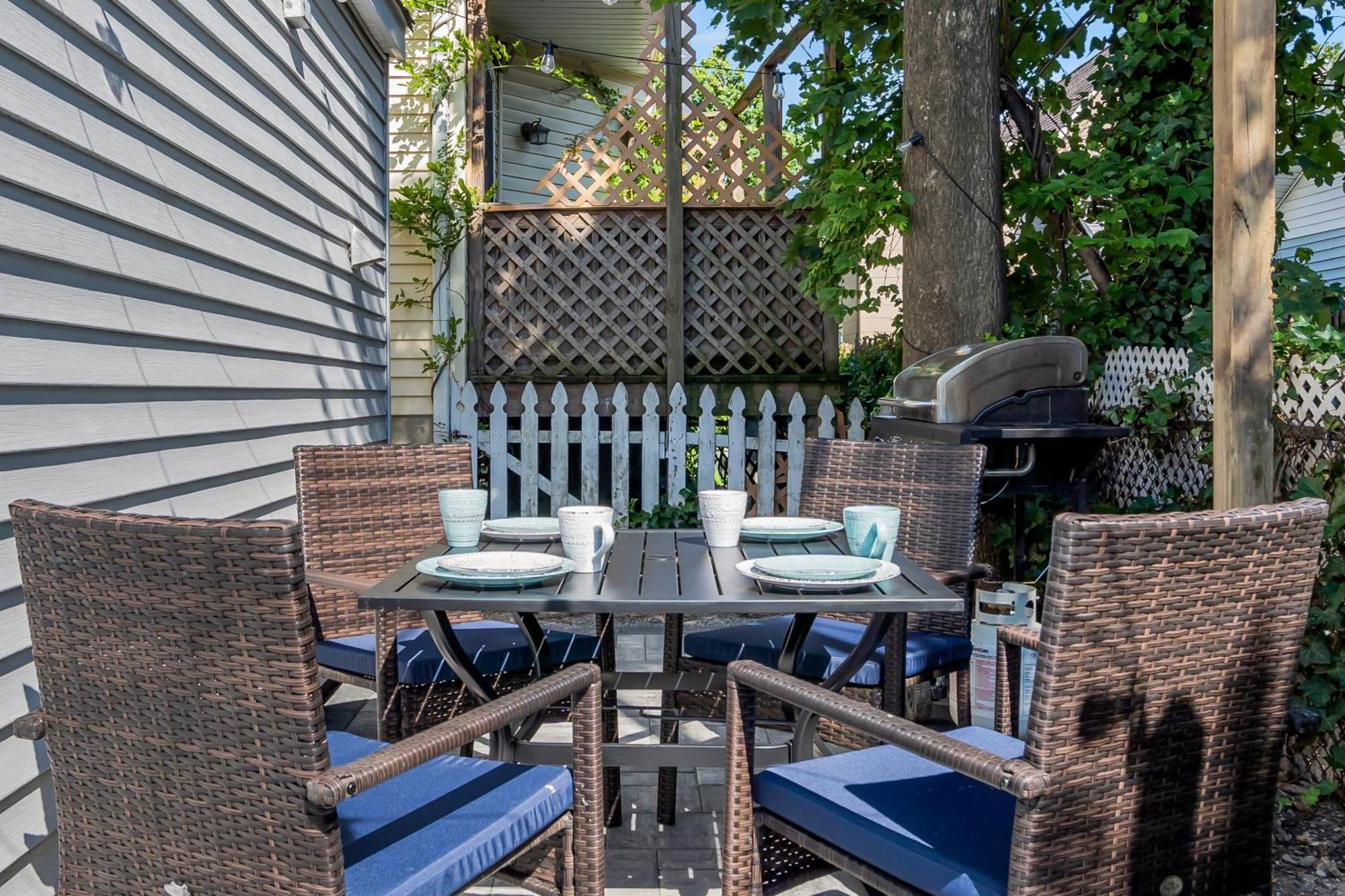6-Min Walk To Asbury Park & Og Main St - Updated & Cozy Apartment In Historic Ocean Grove - Fire Pit & Patio - Fast Wi-Fi מראה חיצוני תמונה